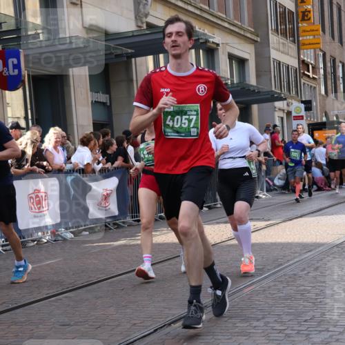 13.09.2026 - 21. swb-Marathon Bremen Strokosch-Dieckow http://msf.ph/oto/10351246 13.09.2026 13:32:04 Ziel 287, 1369, 1687, 2292, 2293, 2910, 2992, 3402, 3429, 3441, 3650, 3922, 4057, 4263, 4380, 4471, 4566, 4655, 4835, 5281, 5628, 6258, 6475, 6518, 6593, 6760, 6781, 6857, 6875, 6900, 7150, 7173, 7182, 7553, 7572, 7818, 7990, 8632, 8957, 9040, 9151, 9175, 9198, 9283, 9394, 9719, 9779, 13029, 13182, 13208, 13244, 578, 846, 2310, 2934, 3115, 3205, 3239, 3244, 3278, 3946, 3989, 4030, 4797, 4979, 4998, 5158, 5325, 5363, 5899, 6116, 6213, 6354, 7242, 7260, 7526 meine-sportfotos.de