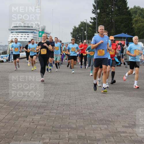 13.09.2026 - Kiel Lauf Andreas Tolksdorf http://msf.ph/oto/10351311 13.09.2026 09:55:56 Kiellinie 6940, 1217, 3566, 4932, 1675, 2525, 11662 meine-sportfotos.de