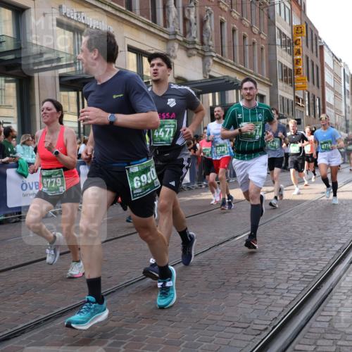 13.09.2026 - 21. swb-Marathon Bremen Strokosch-Dieckow http://msf.ph/oto/10351443 13.09.2026 13:32:09 Ziel 287, 1369, 1687, 2292, 2293, 2611, 2910, 2992, 3354, 3402, 3429, 3441, 3650, 3878, 3922, 4057, 4263, 4323, 4380, 4471, 4655, 4835, 5281, 6258, 6475, 6518, 6593, 6760, 6781, 6857, 6875, 6900, 7150, 7173, 7553, 7572, 7990, 8632, 8957, 9040, 9151, 9175, 9198, 9283, 9719, 9779, 13029, 13182, 13208, 13244, 578, 846, 2310, 2934, 3205, 3946, 4030, 4566, 4797, 4979, 5325, 5628, 6116, 6475, 7182, 7242, 7526, 7818, 9394, 13182 meine-sportfotos.de