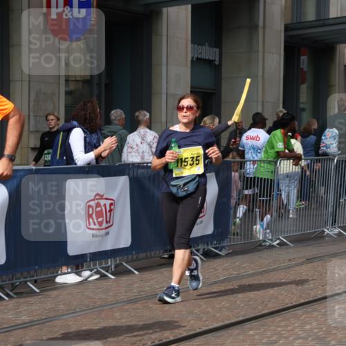 13.09.2026 - 21. swb-Marathon Bremen Strokosch-Dieckow http://msf.ph/oto/10351448 13.09.2026 11:13:58 Ziel 10303, 10395, 10396, 10402, 10586, 10784, 10854, 11027, 11041, 11140, 11173, 11233, 11363, 11535, 11703, 11864, 11902, 12100, 12431, 10330, 10491, 10766, 10799, 10880, 11078, 11999, 12010 meine-sportfotos.de