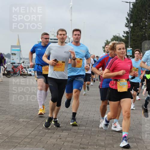 13.09.2026 - Kiel Lauf Andreas Tolksdorf http://msf.ph/oto/10351594 13.09.2026 09:56:05 Kiellinie 39, 737, 4877, 38, 193, 5160, 326, 6033 meine-sportfotos.de