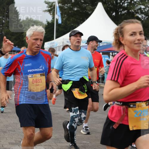 13.09.2026 - Kiel Lauf Andreas Tolksdorf http://msf.ph/oto/10351621 13.09.2026 09:56:06 Kiellinie 38, 4877, 28, 9481, 228, 10734, 5029 meine-sportfotos.de