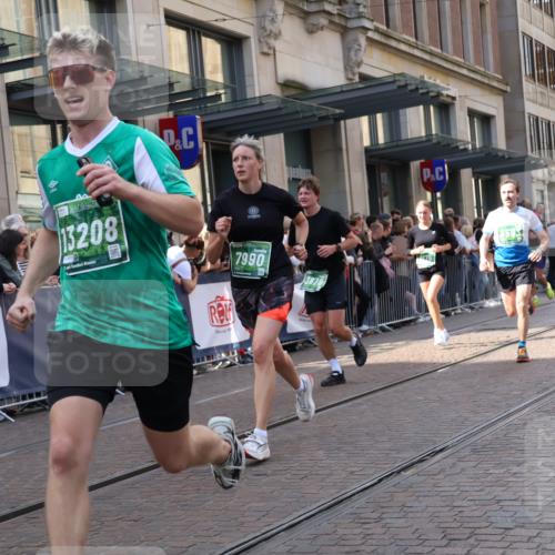 13.09.2026 - 21. swb-Marathon Bremen Strokosch-Dieckow http://msf.ph/oto/10351714 13.09.2026 13:32:15 Ziel 1437, 1687, 2292, 2293, 2611, 2910, 2992, 3354, 3402, 3429, 3441, 3878, 3895, 4263, 4323, 4380, 4471, 4655, 4835, 4862, 5281, 5398, 5657, 6518, 6583, 6593, 6718, 6760, 6781, 6900, 7016, 7150, 7173, 7466, 7572, 7758, 7990, 8344, 8957, 9040, 9151, 9175, 9283, 9719, 9779, 13208, 13244, 287, 1369, 2310, 2934, 3650, 3922, 3946, 4057, 4566, 4797, 4979, 5628, 6116, 6258, 6475, 7182, 7526, 7818, 9394, 13182 meine-sportfotos.de