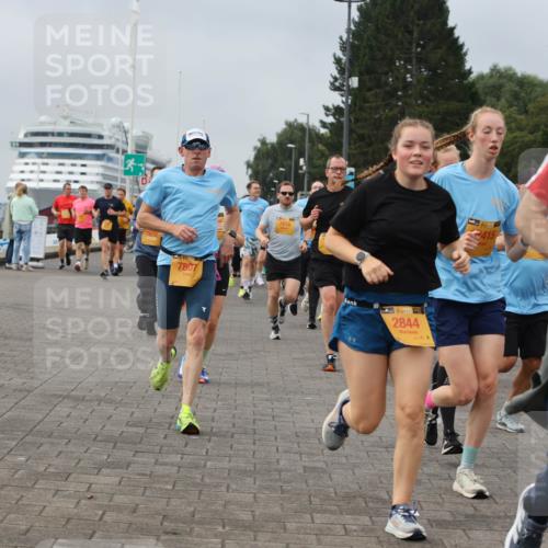 13.09.2026 - Kiel Lauf Andreas Tolksdorf http://msf.ph/oto/10351747 13.09.2026 09:56:12 Kiellinie 7872, 7807, 7616, 1, 39, 2844, 415, 3955 meine-sportfotos.de