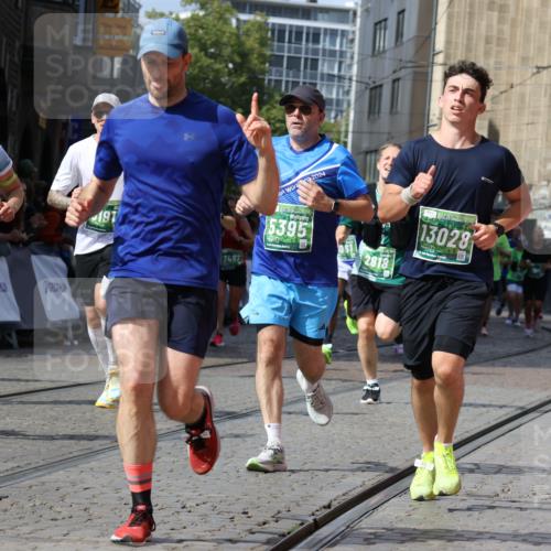 13.09.2026 - 21. swb-Marathon Bremen Strokosch-Dieckow http://msf.ph/oto/10351943 13.09.2026 13:33:06 Ziel 891, 1437, 2611, 2638, 3354, 3895, 3902, 4233, 4323, 4862, 5009, 5398, 5581, 5657, 6018, 6583, 6718, 6786, 7016, 7466, 7758, 8344, 8367, 8506, 10048, 13164, 13232, 13234, 13247, 831, 1124, 2283, 2393, 2818, 2980, 4243, 4260, 4408, 4492, 4536, 4565, 5040, 5191, 5324, 5395, 5790, 5914, 6614, 6915, 7145, 7421, 7467, 7789, 7830, 8061, 9616, 9856, 13028, 13101 meine-sportfotos.de