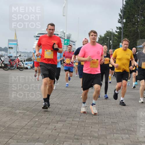 13.09.2026 - Kiel Lauf Andreas Tolksdorf http://msf.ph/oto/10352055 13.09.2026 09:56:21 Kiellinie 20, 9867, 9637, 31, 1969 meine-sportfotos.de