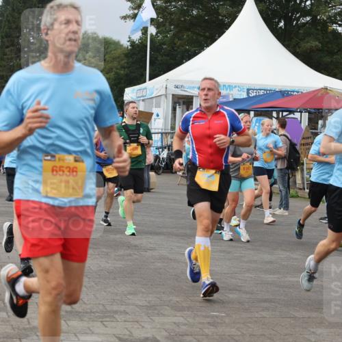 13.09.2026 - Kiel Lauf Andreas Tolksdorf http://msf.ph/oto/10352222 13.09.2026 09:56:26 Kiellinie 7795, 6536, 9770, 6439, 6147, 2358 meine-sportfotos.de