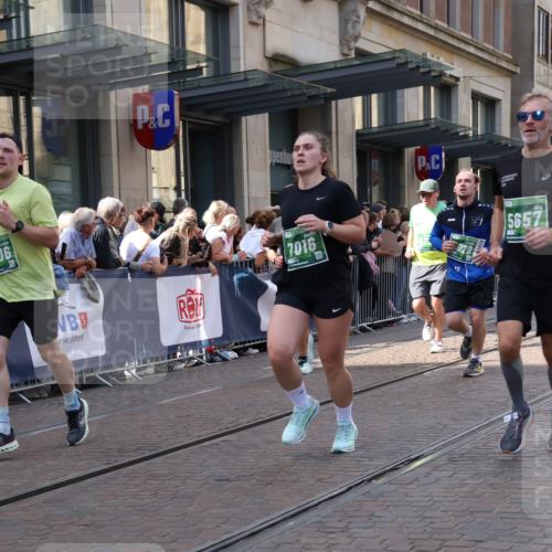 13.09.2026 - 21. swb-Marathon Bremen Strokosch-Dieckow http://msf.ph/oto/10352275 13.09.2026 13:32:28 Ziel 891, 1437, 1532, 2611, 2638, 3354, 3773, 3878, 3895, 3902, 4194, 4233, 4323, 4862, 5009, 5090, 5398, 5581, 5657, 6018, 6583, 6718, 6760, 6786, 7016, 7466, 7756, 7758, 7990, 8344, 8367, 8506, 8957, 9175, 9406, 9745, 10048, 13164, 13232, 13234, 13247, 287, 1369, 1687, 2292, 2293, 2910, 2992, 3402, 3429, 3441, 3650, 3922, 4057, 4263, 4380, 4471, 4566, 4655, 4835, 5281, 5628, 6258, 6475, 6518, 6593, 6760, 7182, 7818, 9394, 13182 meine-sportfotos.de