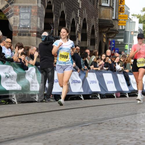 13.09.2026 - 21. swb-Marathon Bremen Strokosch-Dieckow http://msf.ph/oto/10352688 13.09.2026 10:55:13 Ziel 10589, 10646, 10901, 11040, 11569, 11620, 11860, 11889, 11976, 12313, 12800, 13592, 10256, 10725, 11014, 11466, 11910, 11977, 12218, 12258, 12549 meine-sportfotos.de
