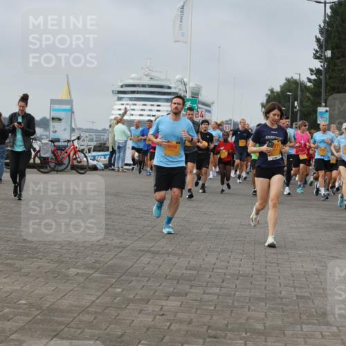 13.09.2026 - Kiel Lauf Andreas Tolksdorf http://msf.ph/oto/10352708 13.09.2026 09:56:40 Kiellinie 147 meine-sportfotos.de