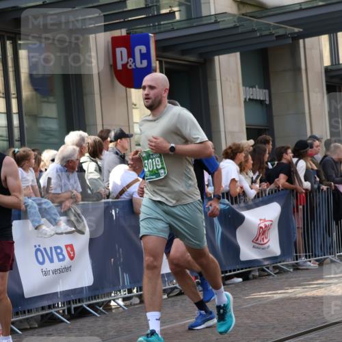 13.09.2026 - 21. swb-Marathon Bremen Strokosch-Dieckow http://msf.ph/oto/10352840 13.09.2026 13:32:44 Ziel 891, 1532, 2393, 2440, 2638, 2818, 2959, 3167, 3404, 3710, 3773, 3902, 4194, 4233, 4260, 4408, 4659, 5090, 5191, 5324, 5395, 5410, 5706, 5749, 5981, 6018, 6786, 6941, 7756, 7788, 7830, 8061, 9269, 9292, 9406, 9745, 9829, 10048, 13019, 13028, 13039, 13092, 13093, 13101, 13146, 13164, 13232, 13234, 13247, 1437, 1687, 2292, 2293, 2611, 2992, 3354, 3429, 3878, 3895, 4263, 4323, 4380, 4862, 5009, 5281, 5398, 5581, 6518, 6593, 6760 meine-sportfotos.de