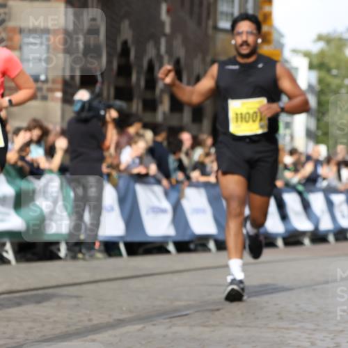 13.09.2026 - 21. swb-Marathon Bremen Strokosch-Dieckow http://msf.ph/oto/10352901 13.09.2026 10:55:17 Ziel 10555, 10646, 10901, 11001, 11620, 11860, 11889, 11908, 11976, 12313, 12800, 13592, 10203, 10256, 10725, 11414, 11748, 11941, 11977, 12030, 12218, 12258, 12348 meine-sportfotos.de