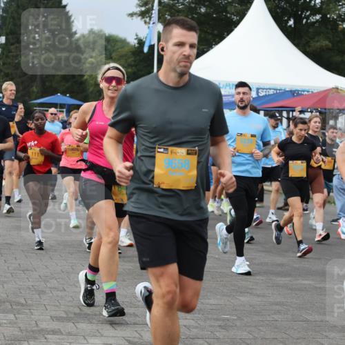13.09.2026 - Kiel Lauf Andreas Tolksdorf http://msf.ph/oto/10352908 13.09.2026 09:56:46 Kiellinie 85, 111, 10975, 38, 9658, 139, 5239 meine-sportfotos.de