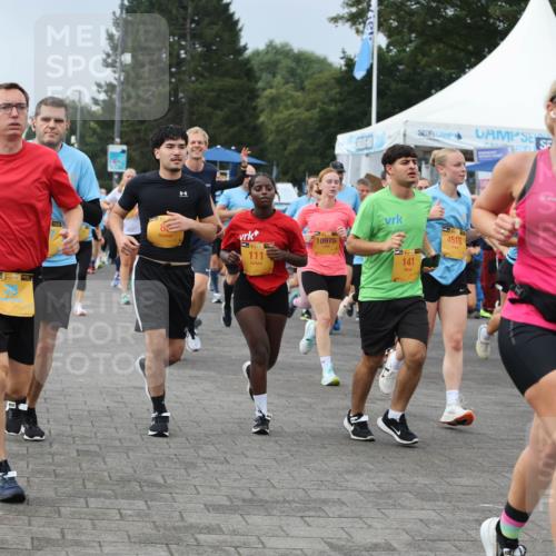 13.09.2026 - Kiel Lauf Andreas Tolksdorf http://msf.ph/oto/10352929 13.09.2026 09:56:46 Kiellinie 84, 1, 38, 1, 39, 111, 10975, 141, 4516, 0401 meine-sportfotos.de