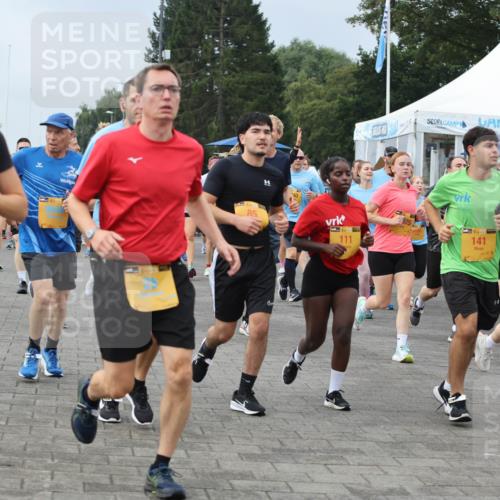 13.09.2026 - Kiel Lauf Andreas Tolksdorf http://msf.ph/oto/10352951 13.09.2026 09:56:47 Kiellinie 1435, 8746, 85, 111, 39, 141 meine-sportfotos.de