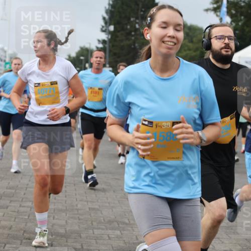 13.09.2026 - Kiel Lauf Andreas Tolksdorf http://msf.ph/oto/10353214 13.09.2026 09:56:57 Kiellinie 10771, 1181, 4, 38, 58, 14, 38, 294, 5456 meine-sportfotos.de