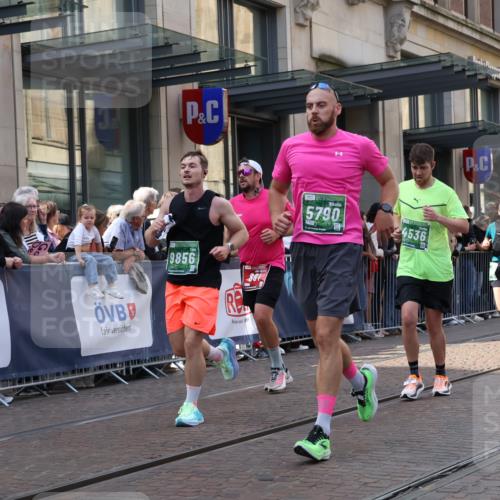 13.09.2026 - 21. swb-Marathon Bremen Strokosch-Dieckow http://msf.ph/oto/10353399 13.09.2026 13:32:58 Ziel 831, 1124, 2283, 2393, 2440, 2818, 2959, 2980, 3710, 4052, 4219, 4243, 4260, 4408, 4492, 4536, 4543, 4565, 4659, 5040, 5191, 5324, 5395, 5410, 5560, 5660, 5726, 5749, 5790, 5861, 5862, 5914, 5981, 6421, 6597, 6614, 6777, 6915, 6997, 7145, 7421, 7467, 7788, 7789, 7830, 8061, 8177, 8599, 8602, 9206, 9269, 9616, 9856, 13019, 13028, 13084, 13092, 13093, 13101, 891, 1437, 1532, 2611, 2638, 3167, 3404, 3773, 3895, 3902, 4194, 4233, 4323, 4862, 5009, 5090, 5398, 5581 meine-sportfotos.de