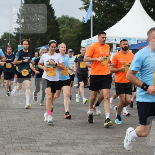 13.09.2026 - Kiel Lauf Andreas Tolksdorf http://msf.ph/oto/10353477 13.09.2026 09:57:08 Kiellinie 10720, 7925, 38, 8977, 336, 4712, 779, 39, 2778, 10050, 38, 2410 meine-sportfotos.de