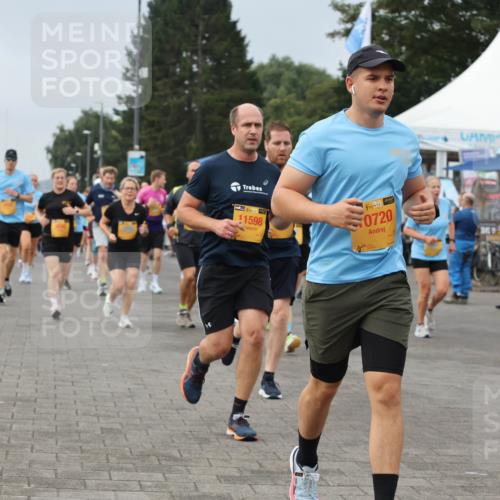 13.09.2026 - Kiel Lauf Andreas Tolksdorf http://msf.ph/oto/10353555 13.09.2026 09:57:10 Kiellinie 13, 39, 11598, 38, 0720 meine-sportfotos.de