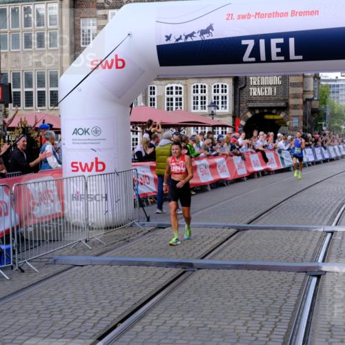 13.09.2026 - 21. swb-Marathon Bremen Tim E. http://msf.ph/oto/10354101 13.09.2026 12:45:06 Ziel 289, 4474, 6485 meine-sportfotos.de