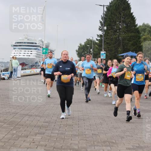 13.09.2026 - Kiel Lauf Andreas Tolksdorf http://msf.ph/oto/10354343 13.09.2026 09:57:43 Kiellinie 6720, 747 meine-sportfotos.de