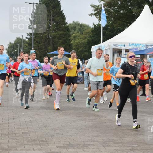 13.09.2026 - Kiel Lauf Andreas Tolksdorf http://msf.ph/oto/10354473 13.09.2026 09:57:48 Kiellinie 3, 2239, 378 meine-sportfotos.de