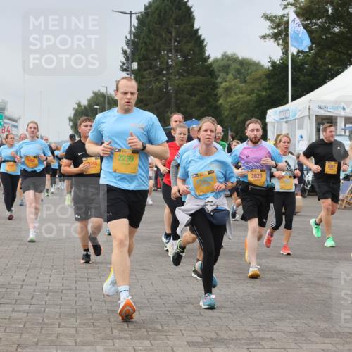 13.09.2026 - Kiel Lauf Andreas Tolksdorf http://msf.ph/oto/10354554 13.09.2026 09:57:50 Kiellinie 7046, 38, 2239, 2825, 5317 meine-sportfotos.de