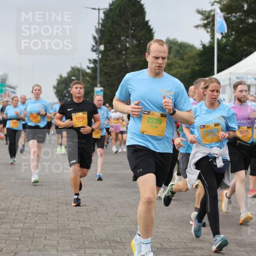 13.09.2026 - Kiel Lauf Andreas Tolksdorf http://msf.ph/oto/10354583 13.09.2026 09:57:51 Kiellinie 7046, 38, 2239, 11202, 2825 meine-sportfotos.de