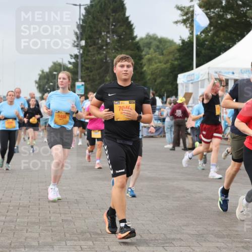 13.09.2026 - Kiel Lauf Andreas Tolksdorf http://msf.ph/oto/10354631 13.09.2026 09:57:52 Kiellinie 9458, 704, 39, 1537 meine-sportfotos.de