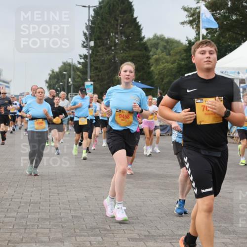 13.09.2026 - Kiel Lauf Andreas Tolksdorf http://msf.ph/oto/10354659 13.09.2026 09:57:53 Kiellinie 5636, 8996, 9458, 70 meine-sportfotos.de