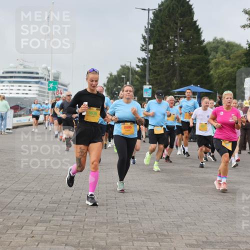 13.09.2026 - Kiel Lauf Andreas Tolksdorf http://msf.ph/oto/10354679 13.09.2026 09:57:53 Kiellinie 4, 5636, 39, 9458, 8996 meine-sportfotos.de