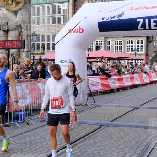 13.09.2026 - 21. swb-Marathon Bremen Tim E. http://msf.ph/oto/10354768 13.09.2026 12:45:53 Ziel 2032 meine-sportfotos.de