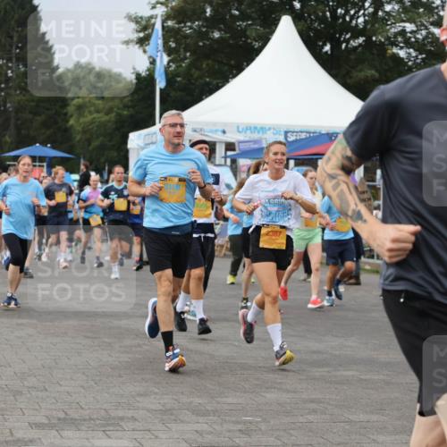 13.09.2026 - Kiel Lauf Andreas Tolksdorf http://msf.ph/oto/10354864 13.09.2026 09:58:01 Kiellinie 8997, 2387, 3031 meine-sportfotos.de