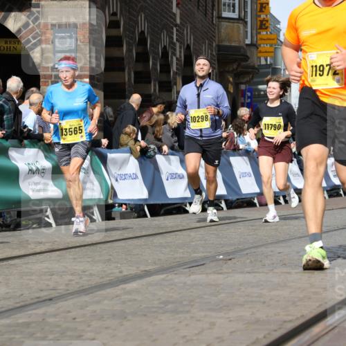 13.09.2026 - 21. swb-Marathon Bremen Strokosch-Dieckow http://msf.ph/oto/10354902 13.09.2026 10:56:08 Ziel 10243, 10374, 10379, 10423, 10529, 10550, 10690, 10703, 10809, 10952, 11377, 11510, 11972, 12108, 12125, 12143, 12188, 12484, 10184, 10211, 10246, 10322, 10443, 10670, 10699, 10960, 11280, 11317, 11570, 11693, 11782, 12452 meine-sportfotos.de