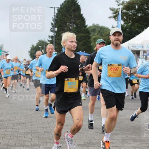 13.09.2026 - Kiel Lauf Andreas Tolksdorf http://msf.ph/oto/10354940 13.09.2026 09:58:03 Kiellinie 48, 8022, 38, 8997 meine-sportfotos.de