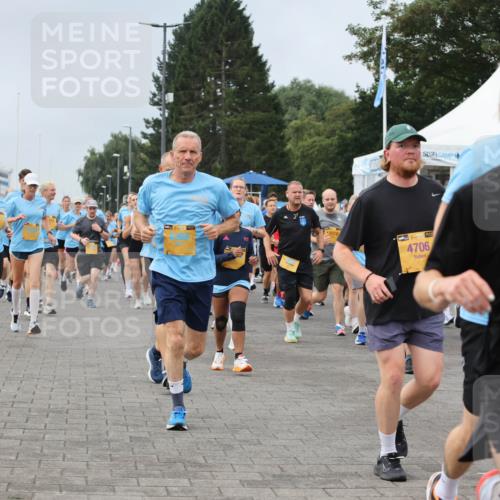 13.09.2026 - Kiel Lauf Andreas Tolksdorf http://msf.ph/oto/10354959 13.09.2026 09:58:03 Kiellinie 12510, 39, 4706, 8022 meine-sportfotos.de