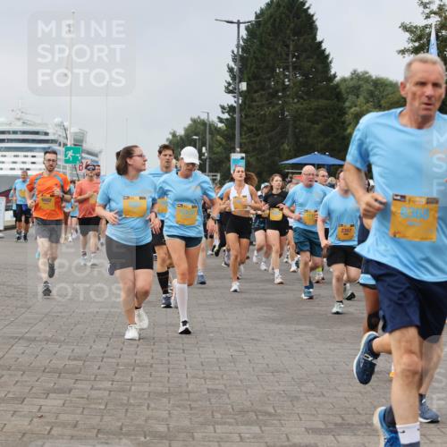 13.09.2026 - Kiel Lauf Andreas Tolksdorf http://msf.ph/oto/10354998 13.09.2026 09:58:05 Kiellinie 6602, 13, 2357, 5992 meine-sportfotos.de