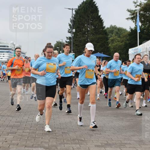 13.09.2026 - Kiel Lauf Andreas Tolksdorf http://msf.ph/oto/10355039 13.09.2026 09:58:06 Kiellinie 6602, 39, 2081, 11614 meine-sportfotos.de