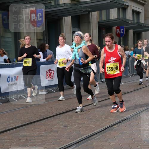 13.09.2026 - 21. swb-Marathon Bremen Strokosch-Dieckow http://msf.ph/oto/10355062 13.09.2026 11:16:02 Ziel 10242, 11026, 11081, 11139, 11181, 11200, 11264, 11274, 11385, 11448, 11573, 11768, 12057, 12151, 12539, 13508, 10474, 10572, 10665, 10900, 11217, 11307, 11549, 11613, 11778, 11897, 11940, 12046, 12137, 12306 meine-sportfotos.de