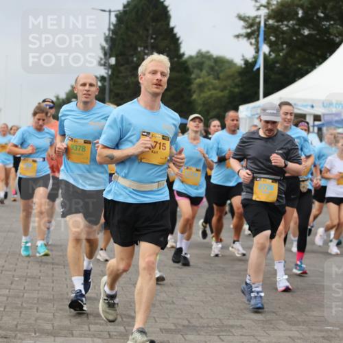 13.09.2026 - Kiel Lauf Andreas Tolksdorf http://msf.ph/oto/10355145 13.09.2026 09:58:09 Kiellinie 39, 9378, 38, 715, 2728 meine-sportfotos.de