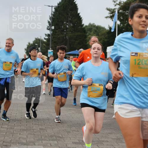 13.09.2026 - Kiel Lauf Andreas Tolksdorf http://msf.ph/oto/10355332 13.09.2026 09:58:15 Kiellinie 915, 6540, 168, 3738, 1, 39, 12000 meine-sportfotos.de
