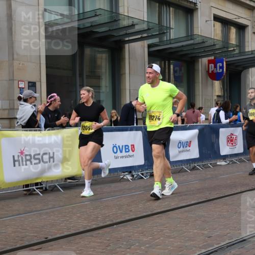 13.09.2026 - 21. swb-Marathon Bremen Strokosch-Dieckow http://msf.ph/oto/10355432 13.09.2026 11:16:13 Ziel 10242, 11181, 11274, 11385, 12057, 12102, 12158, 10474, 10665, 11026, 11081, 11139, 11181, 11200, 11217, 11264, 11385, 11448, 11549, 11573, 11613, 11768, 11940, 12046, 12151, 12306, 12539, 13508 meine-sportfotos.de