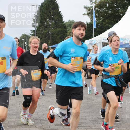 13.09.2026 - Kiel Lauf Andreas Tolksdorf http://msf.ph/oto/10355582 13.09.2026 09:58:30 Kiellinie 5698, 40 meine-sportfotos.de