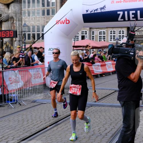 13.09.2026 - 21. swb-Marathon Bremen Tim E. http://msf.ph/oto/10355641 13.09.2026 12:47:27 Ziel 649, 7741 meine-sportfotos.de