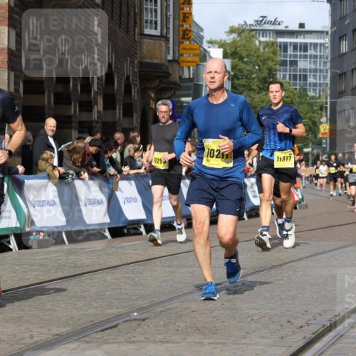 13.09.2026 - 21. swb-Marathon Bremen Strokosch-Dieckow http://msf.ph/oto/10355644 13.09.2026 10:56:30 Ziel 10246, 10298, 10322, 10365, 10443, 10670, 10699, 10949, 10957, 10960, 11219, 11280, 11570, 11693, 11782, 11790, 12452, 12476, 13565, 10240, 10372, 10486, 10540, 10721, 10771, 10824, 10888, 10936, 11064, 11069, 11349, 11407, 11474, 11601, 11911, 11996, 12543 meine-sportfotos.de