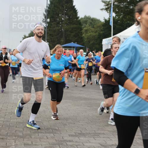 13.09.2026 - Kiel Lauf Andreas Tolksdorf http://msf.ph/oto/10355818 13.09.2026 09:58:40 Kiellinie 84, 38, 185, 9134 meine-sportfotos.de
