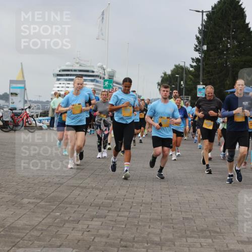 13.09.2026 - Kiel Lauf Andreas Tolksdorf http://msf.ph/oto/10356110 13.09.2026 09:58:54 Kiellinie 7469 meine-sportfotos.de