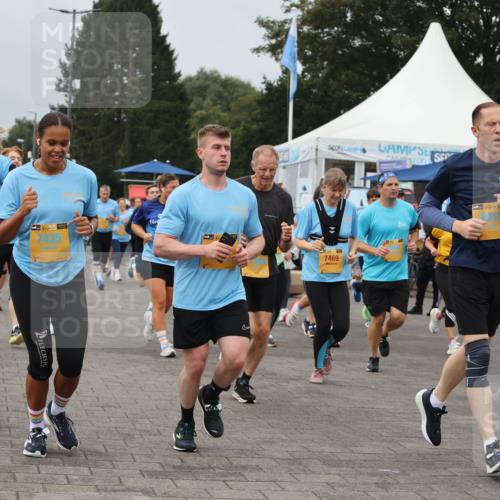 13.09.2026 - Kiel Lauf Andreas Tolksdorf http://msf.ph/oto/10356152 13.09.2026 09:58:56 Kiellinie 39, 11773, 7435, 7469, 08 meine-sportfotos.de
