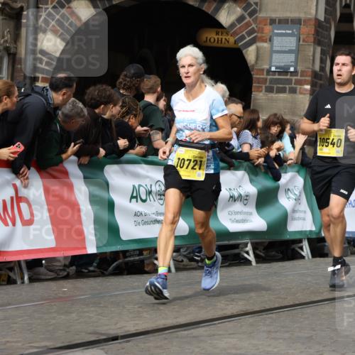 13.09.2026 - 21. swb-Marathon Bremen Strokosch-Dieckow http://msf.ph/oto/10356290 13.09.2026 10:56:48 Ziel 10184, 10211, 10240, 10322, 10356, 10372, 10670, 10675, 10844, 11069, 11256, 11317, 11349, 11407, 11570, 11795, 11844, 11855, 11871, 11911, 11996, 12543, 10157, 10408, 10610, 11000, 11079, 11328, 11946, 12032, 12284 meine-sportfotos.de