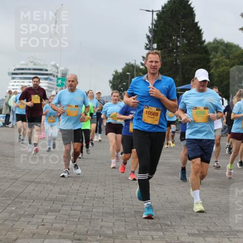 13.09.2026 - Kiel Lauf Andreas Tolksdorf http://msf.ph/oto/10356307 13.09.2026 09:59:02 Kiellinie 38, 10569, 8765, 10144, 2578 meine-sportfotos.de